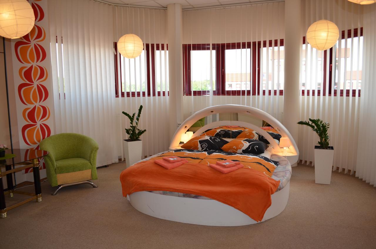 Centrum Olszyna Olszyna  ภายนอก รูปภาพ